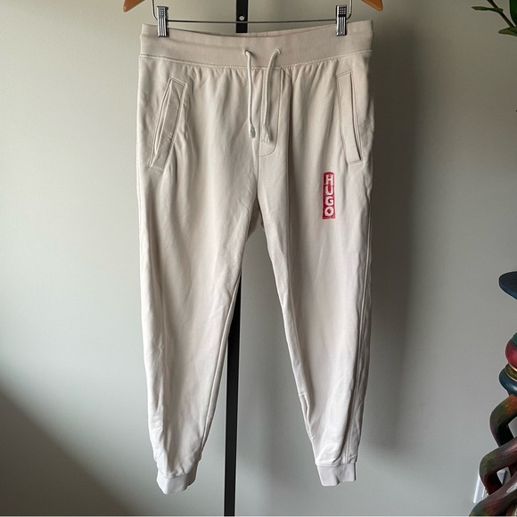 Hugo Boss Jersey Jogger Sweatpants Cream Red Label Mens Size Medium - Picture 1 of 9